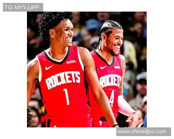 小贾巴里谈揭幕战失利强调团队沟通重要称全队保持冷静未过度反应 小贾巴里谈揭幕战失利强调团队沟通重要称全队保持冷静未过度反应